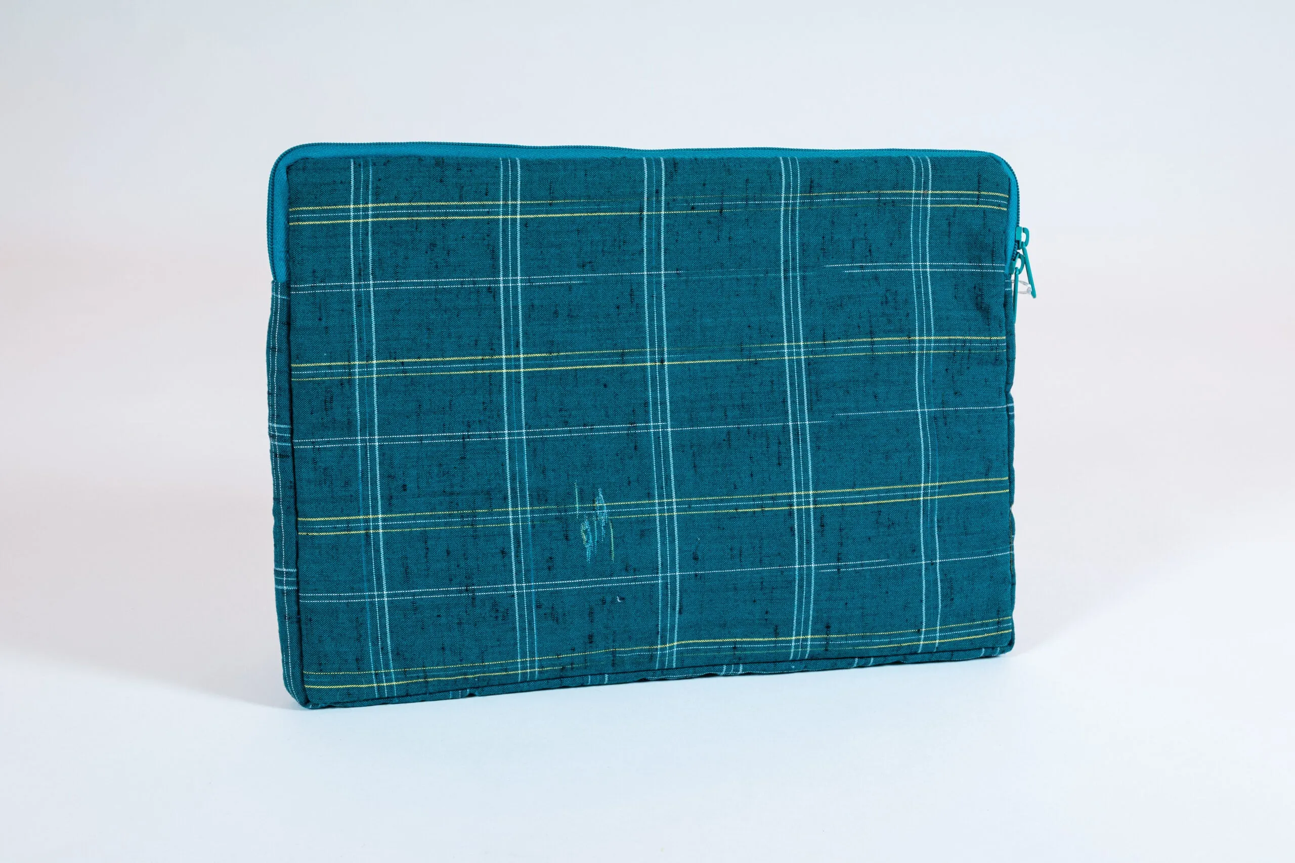 15" Laptop Cover of Vintage Kimono Fabric