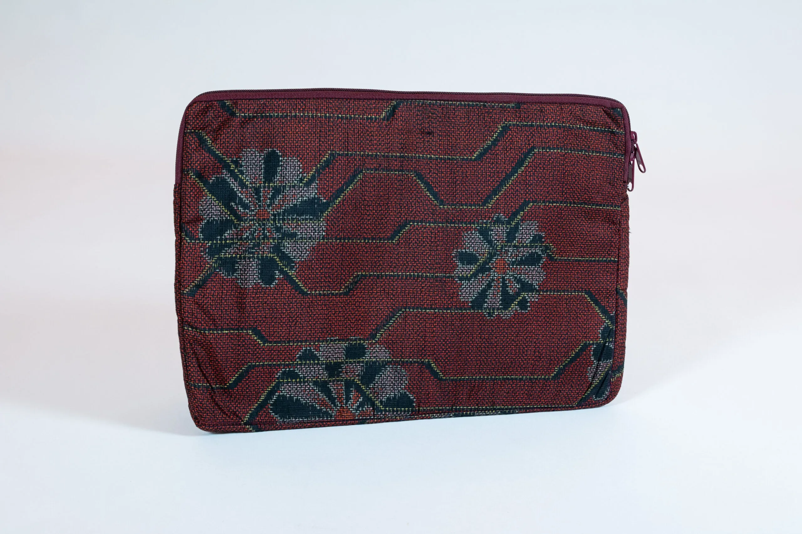 15" Laptop Cover of Vintage Kimono Fabric
