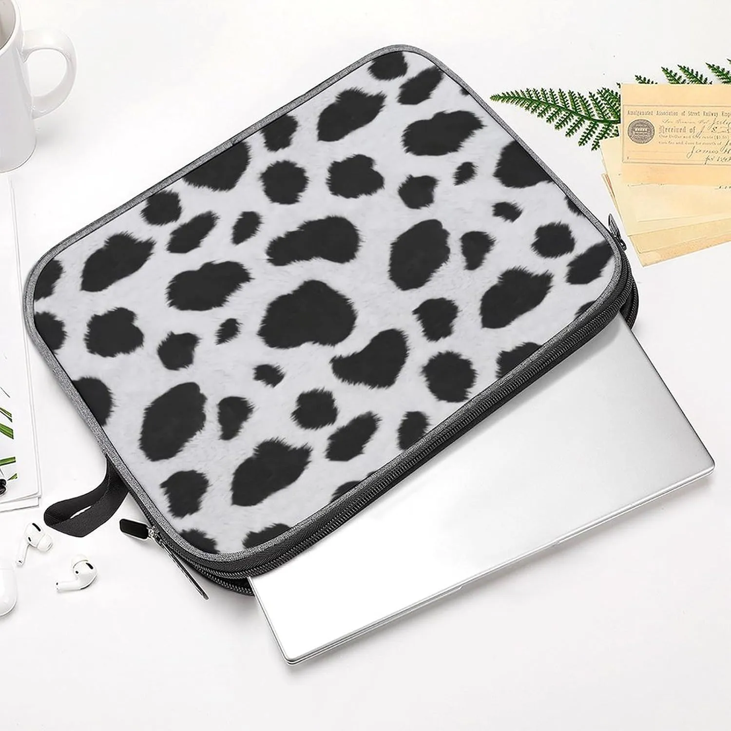 Blue Quaker Parrots Large Capacity Portable Laptop Case Unisex