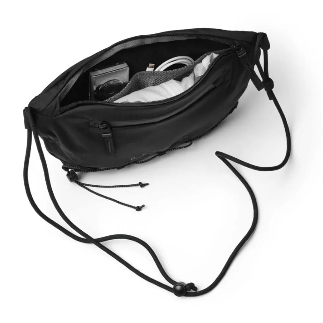 Db Journey Roamer Pro Sling Bag 6 L - Black Out