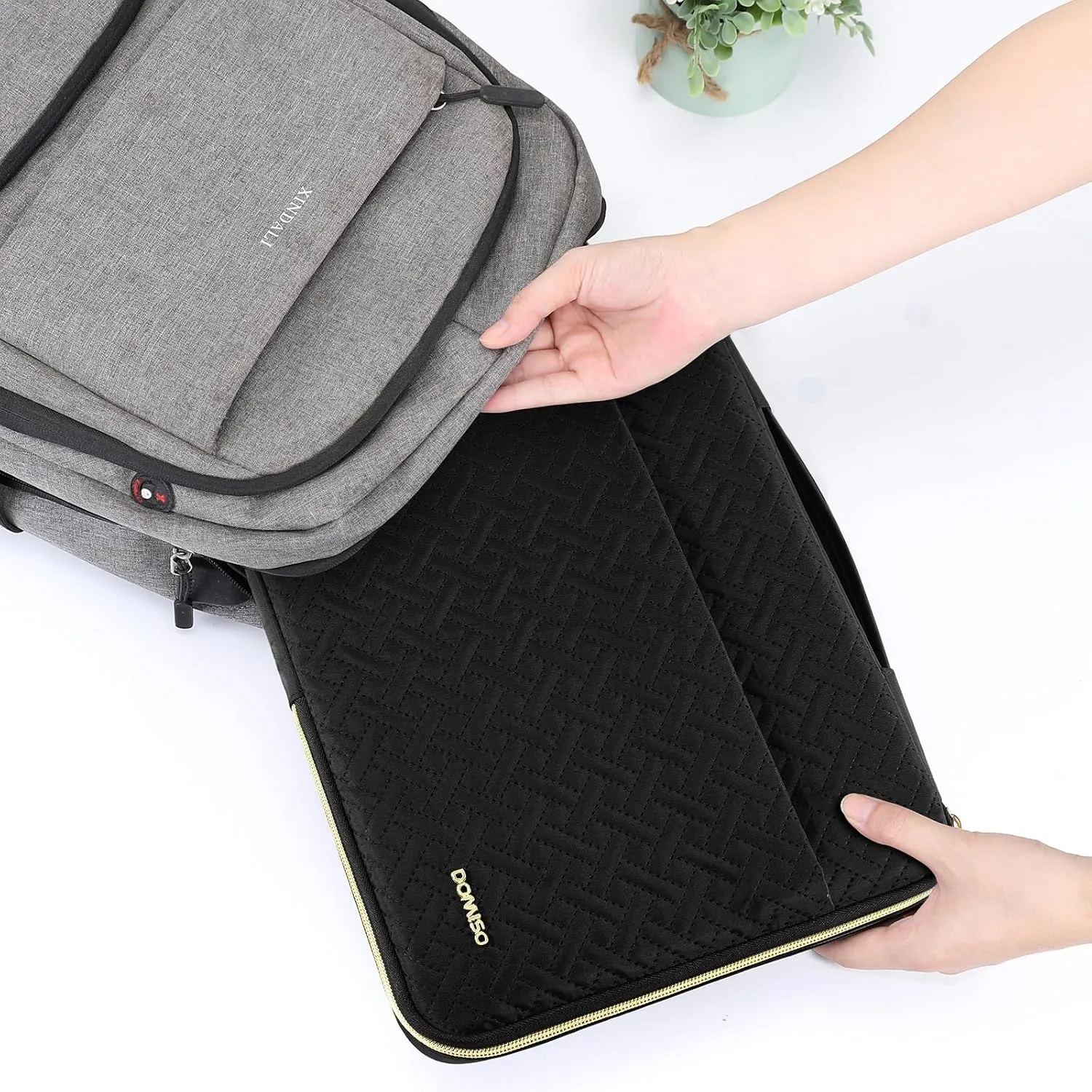 DOMISO Laptop Sleeve Case 17.3 inch Waterproof Computer Carrying Handbag with Small Accessory Bag Compatible with 17.3" MSI GS73VR Stealth Pro/LG Gram 17"/HP Envy 17/ROG Strix GL702VS, Black