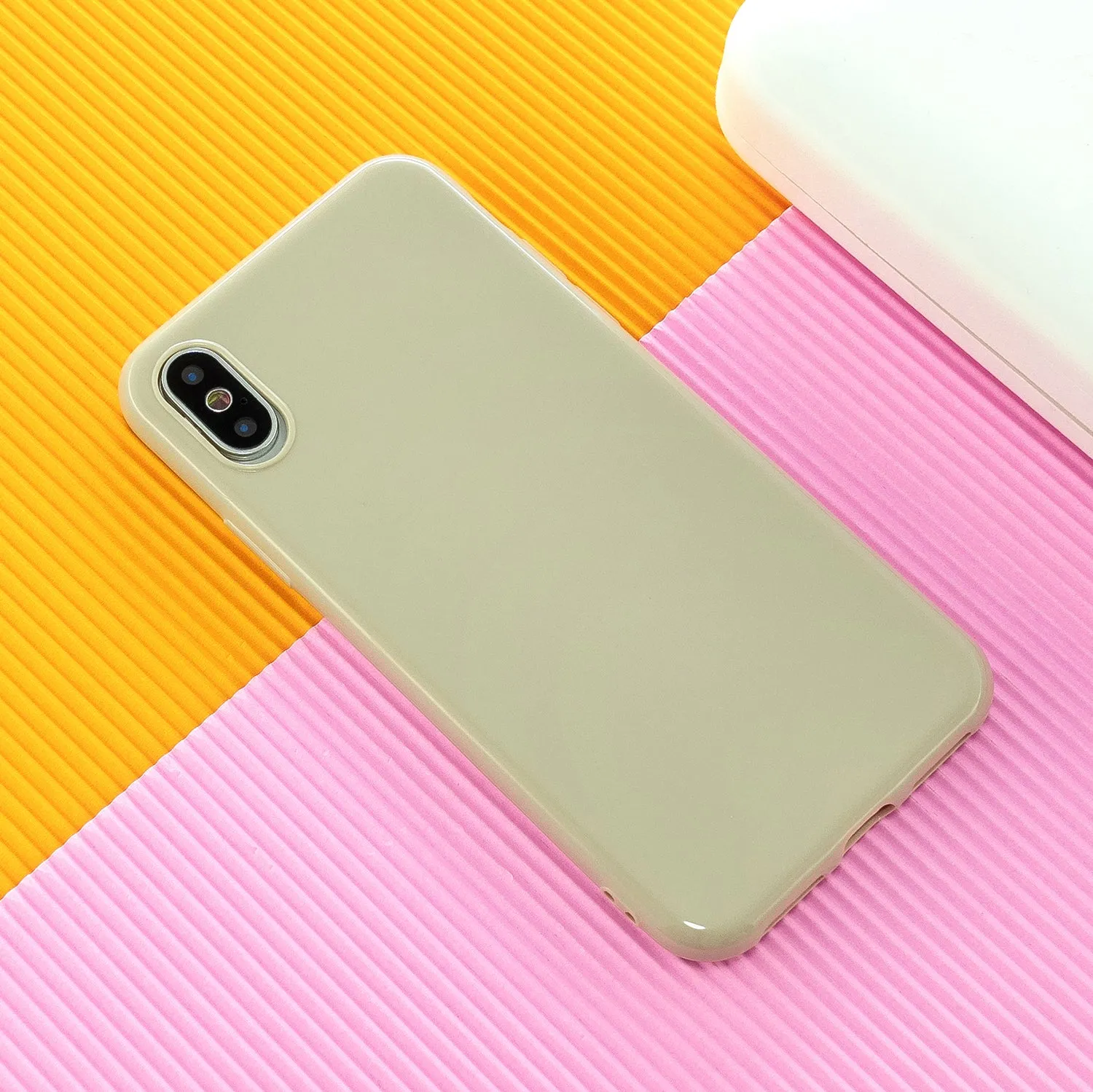 For iPhone X/XS/XS Max/XR  Cellphone Cover Slim Fit Bumper Protective Case Glossy TPU Mobile Phone Shell Lemon yellow