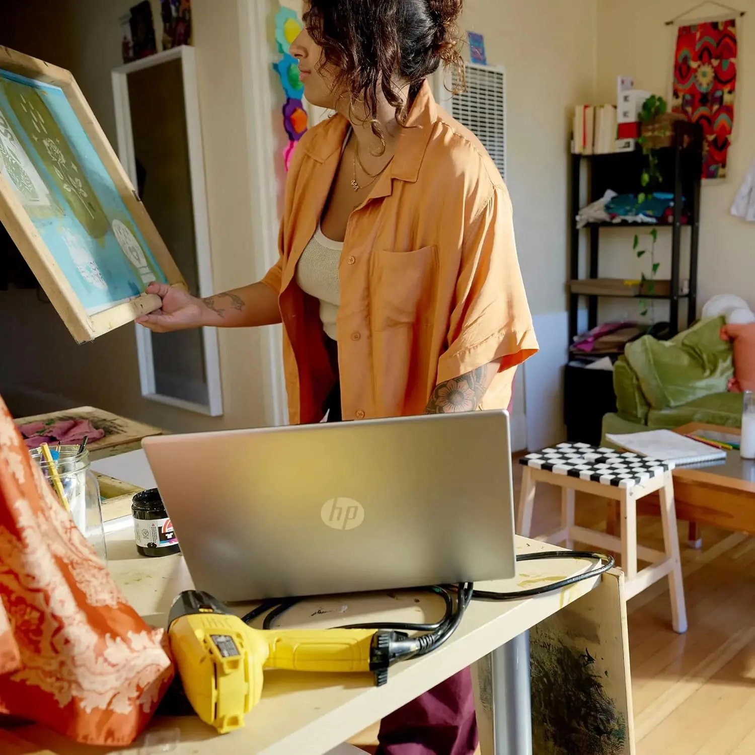 HP Pavilion Touch Laptop - Intel Business Laptop i7-1255U Beat i9-8950HK - 15.6" FHD Display - 32GB RAM -1TB PCIe SSD - Intel Iris Xe Graphics - W/Mouse
