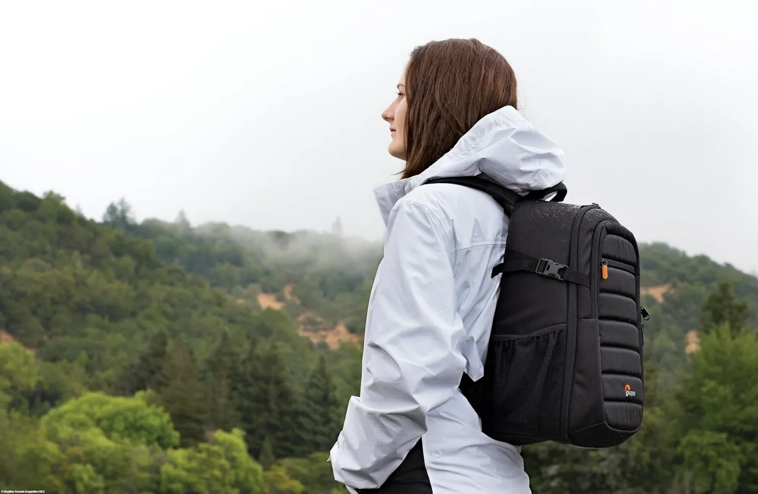 LowePro Tahoe BP 150. Lightweight Compact Camera Backpack for Cameras (Black)., Medium