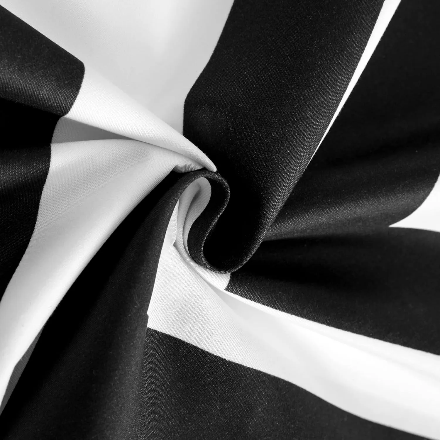 NTBAY King Chevron Pillowcases Set of 2, 1800 Thread Brushed Microfiber Black and White Chevron Pillow Cases, Super Soft and Cozy Envelope Closure 20x36 Pillowcases, 20x36 Inches
