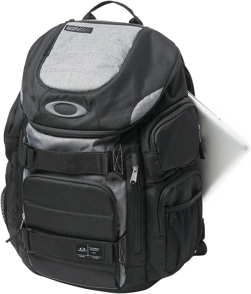 Oakley Men's Enduro 2.0 30L Backpack, Blackout