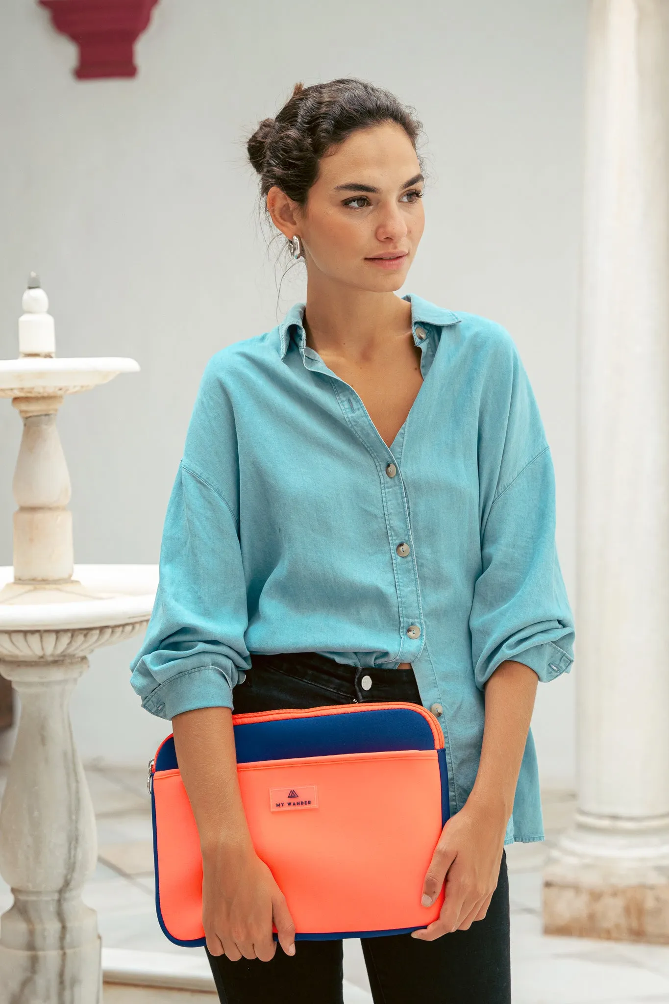 Portable case Fluorine Neoprene Coral Night