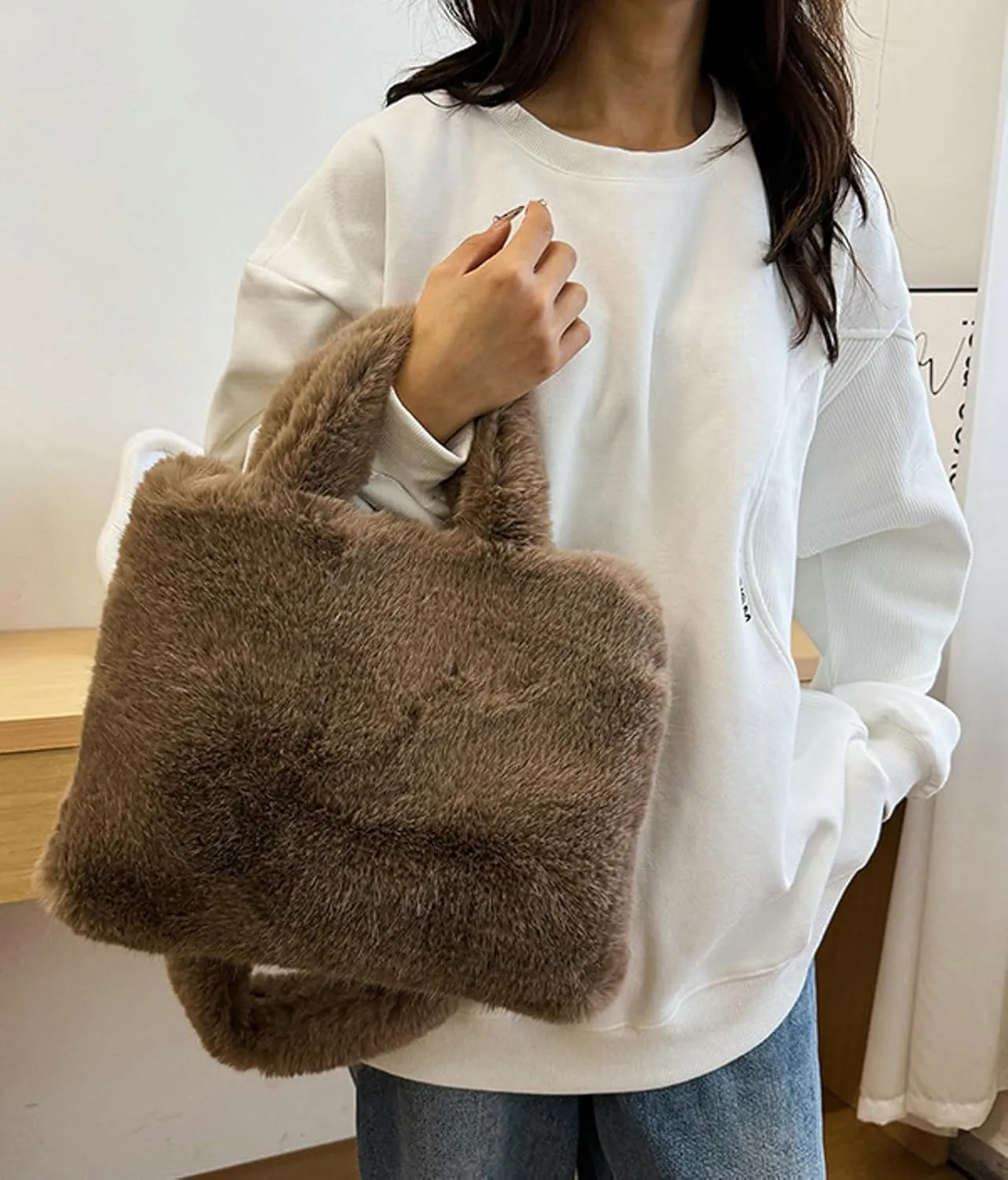 Premium Plush Teddy Tote Bag Women 2024 Fall Winter Large Capacity Lamb Wool Shoulder Handbag Cozy Fuzzy Tote Bag
