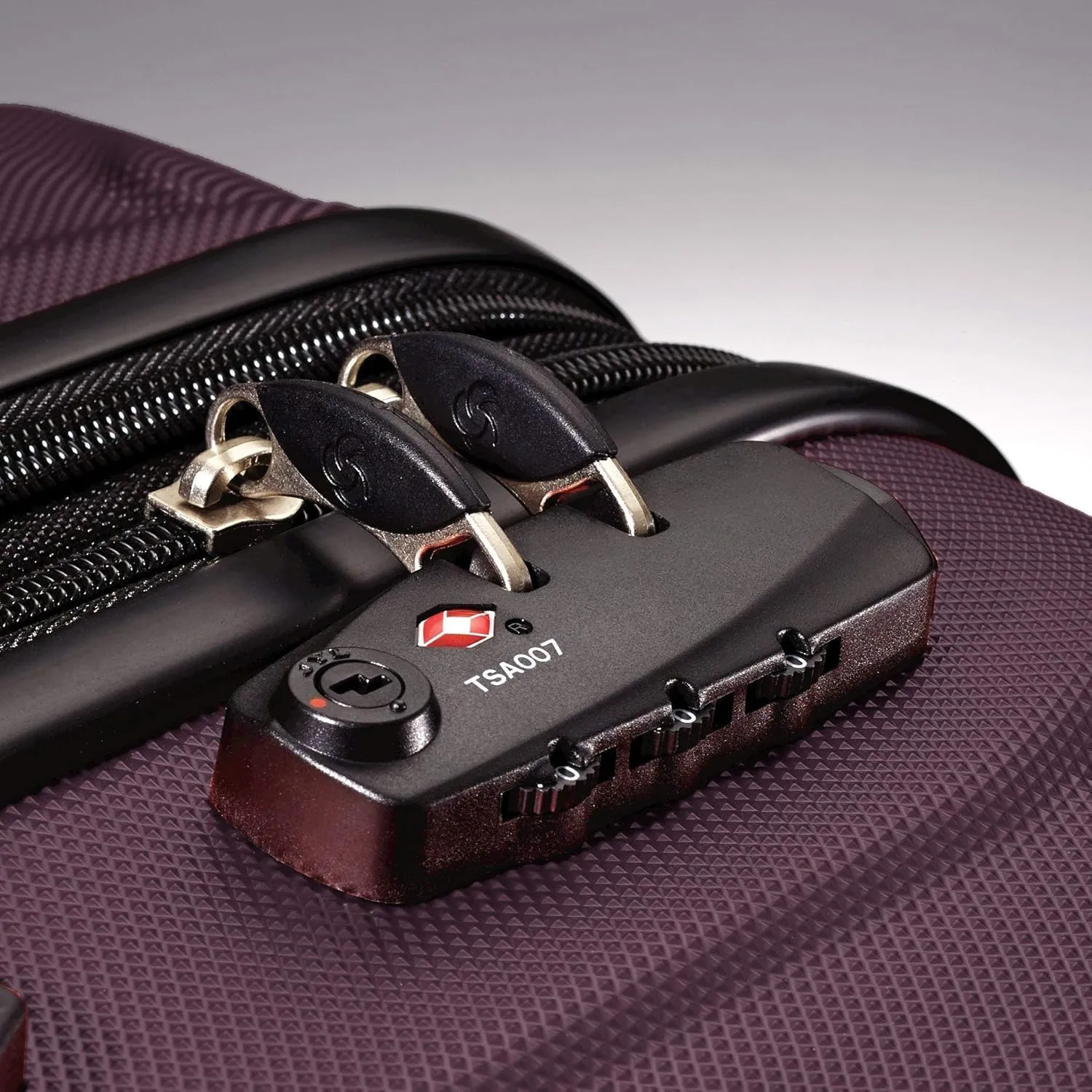 Samsonite Omni PC Hardside Expandable Luggage with Spinner Wheels, Purple, Carry-On 20-Inch