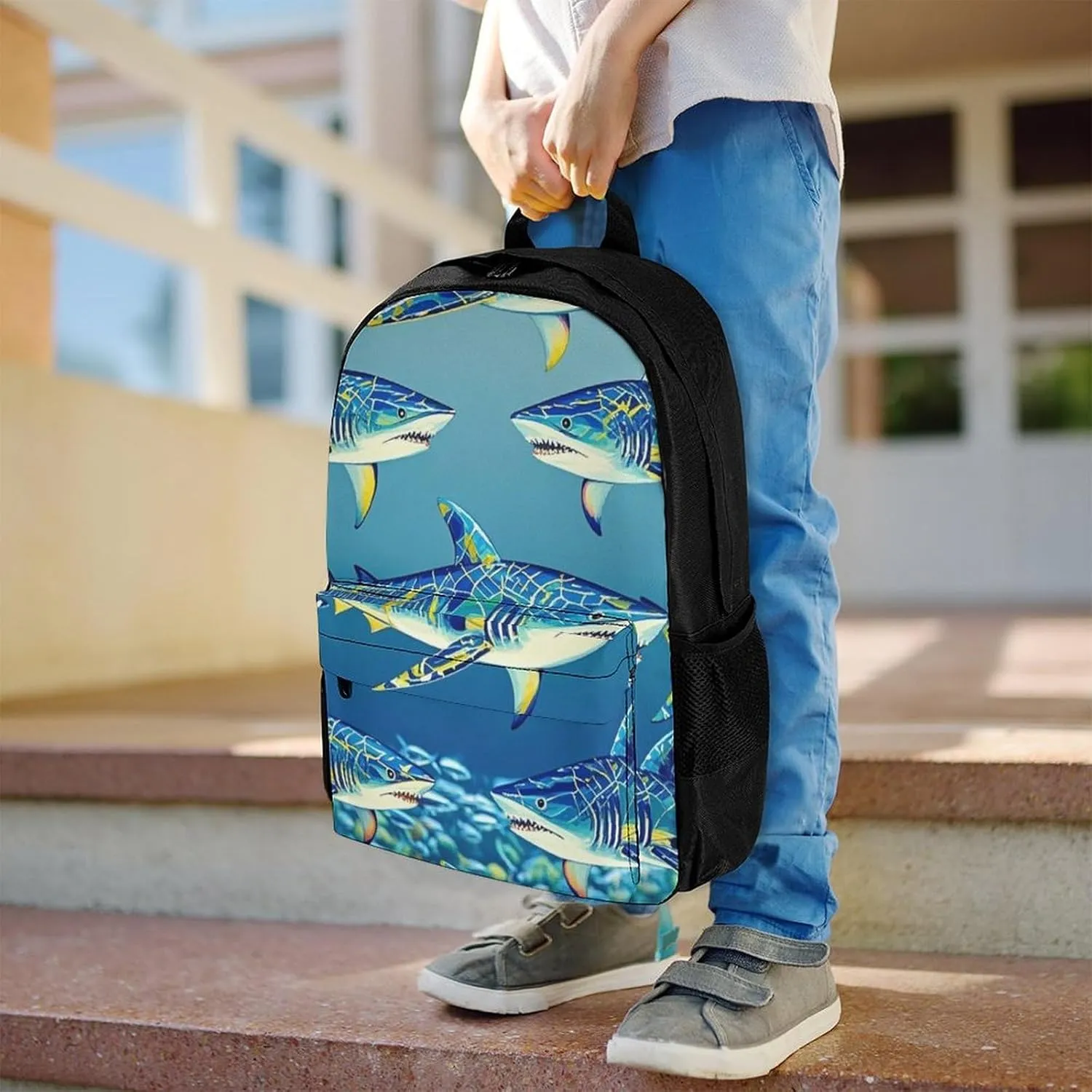 Supdreamc Lightweight Rucksacks for Climbing Outdoors Walking Cycling - Large Capacity Anti-Theft Multipurpose Carry On Bag, Blue Ocean Sea Shark Art Camping Outdoor Backpack