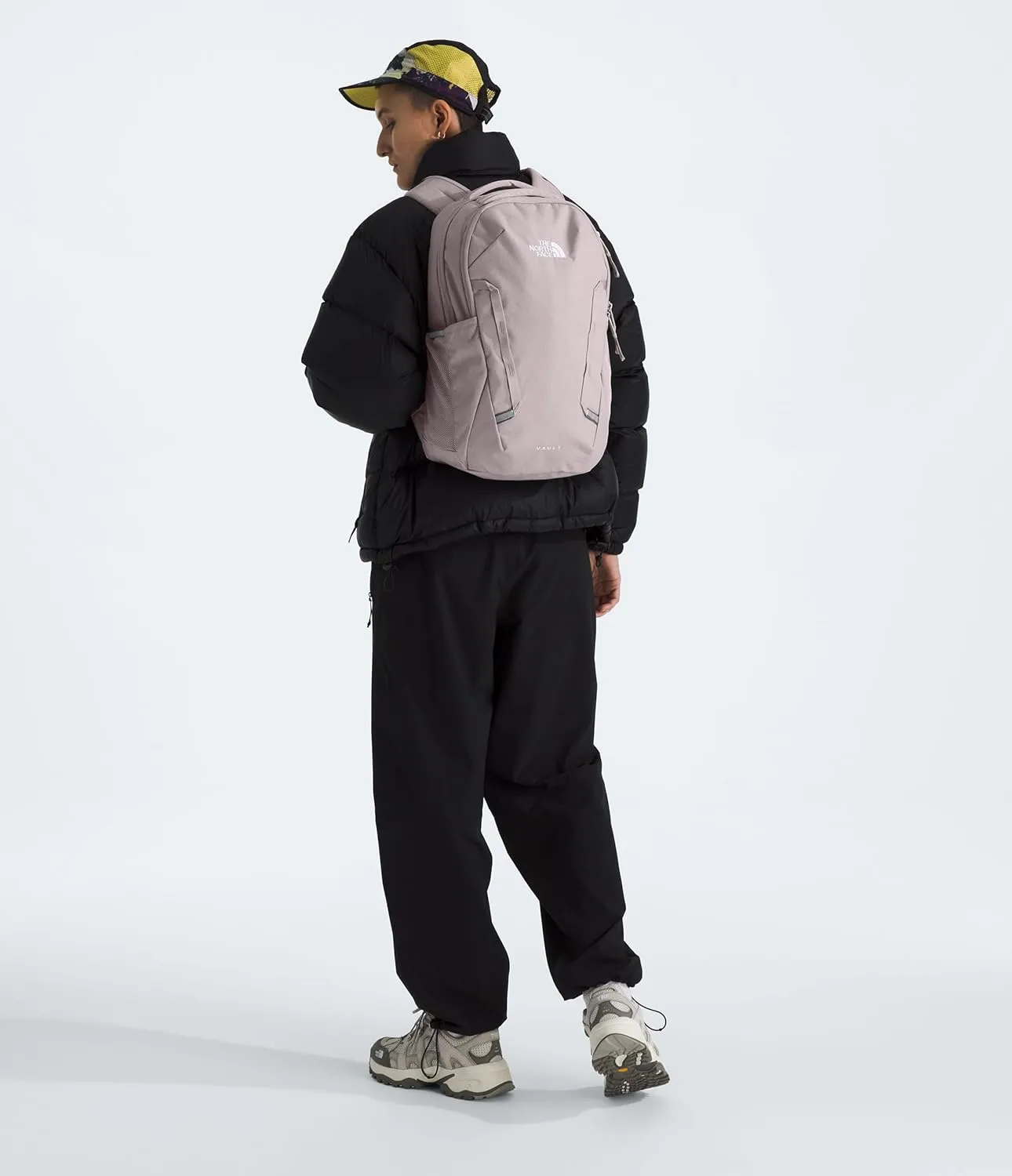 THE NORTH FACE Women's Vault Everyday Laptop Backpack - PFAS Free, Moonstone Grey Dark Heather/Moonstone Grey, One Size